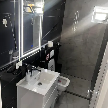 Noya Sr Apartahotel Sarandë