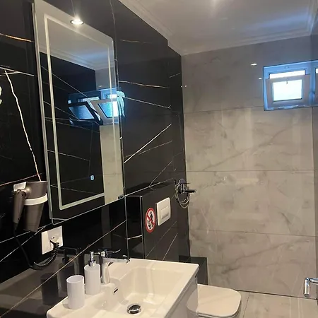 Hotel apartamentowy Noya Sr 3*